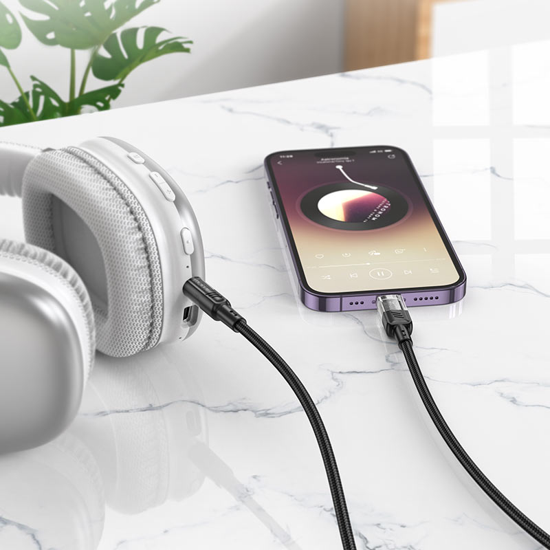 Hoco UPA27 - iPhone to AUX Cable